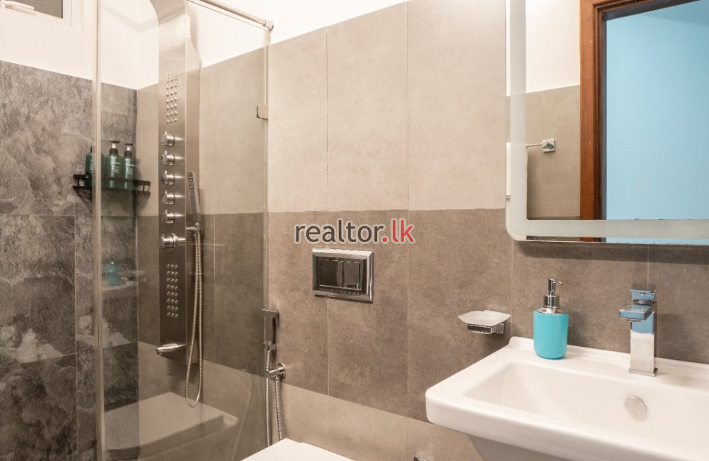Three Bed Apartment For Sale In Span Tower 16