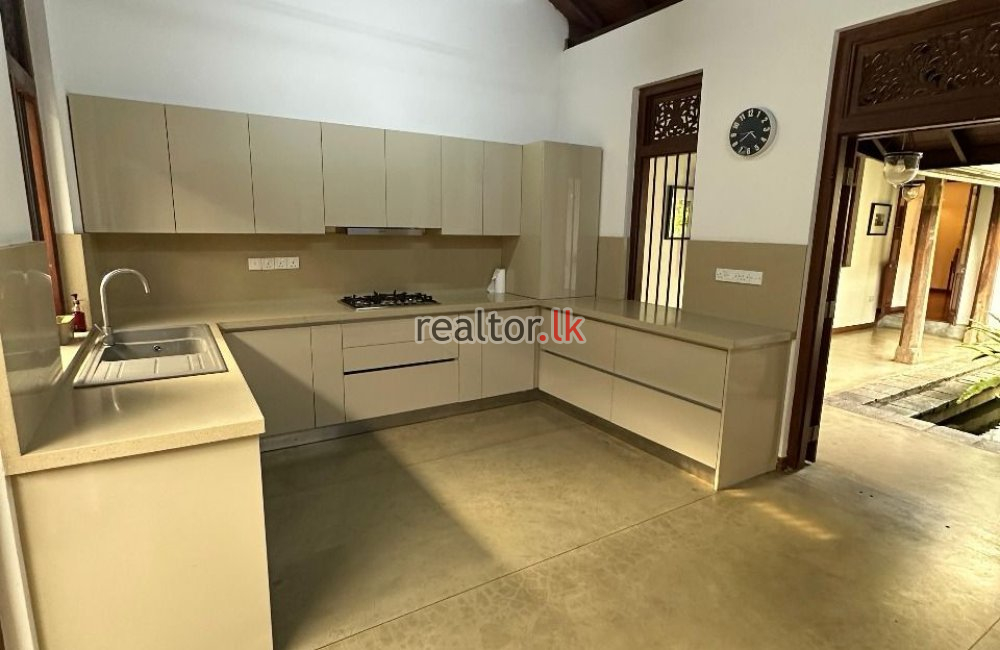 Single Storied House For Rent In Colombo 05