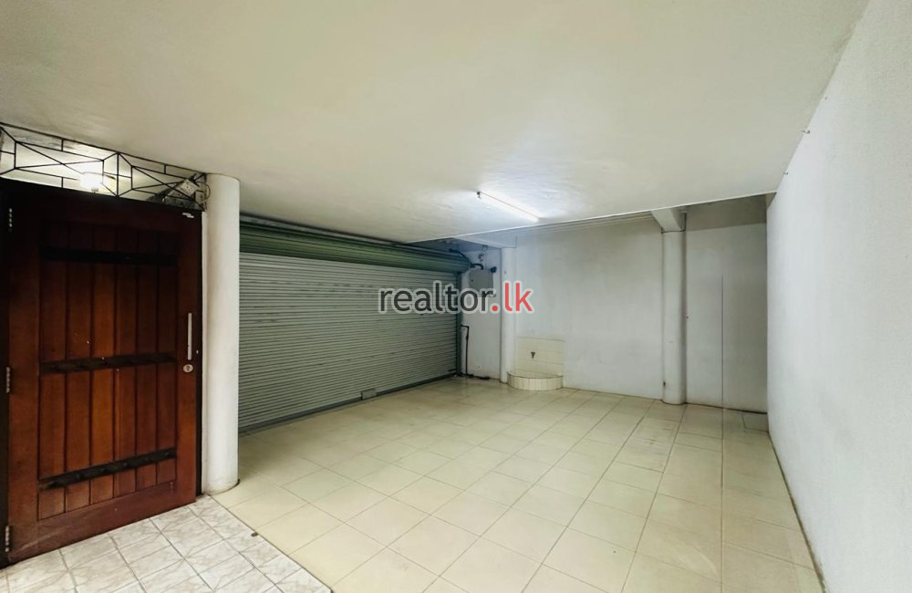 Two Storey House For Sale In Colombo 05