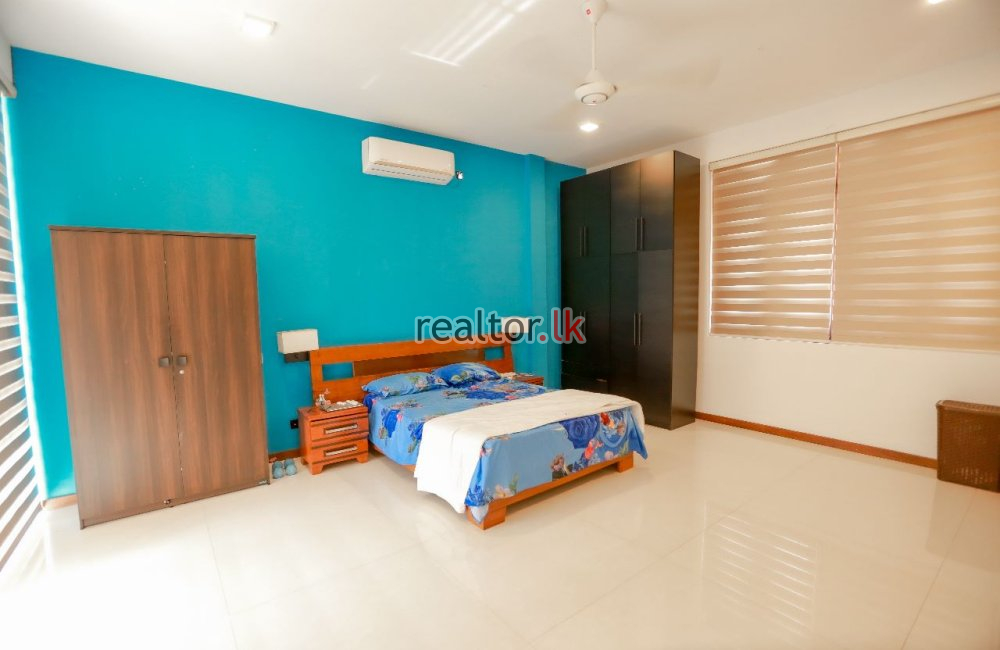 Luxury House For Sale In Pagoda Rd Nugegoda