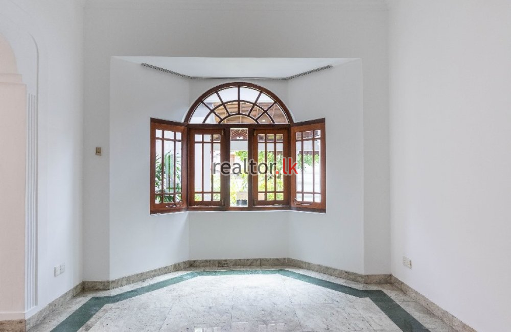 Charming House For Rent At Colombo 05