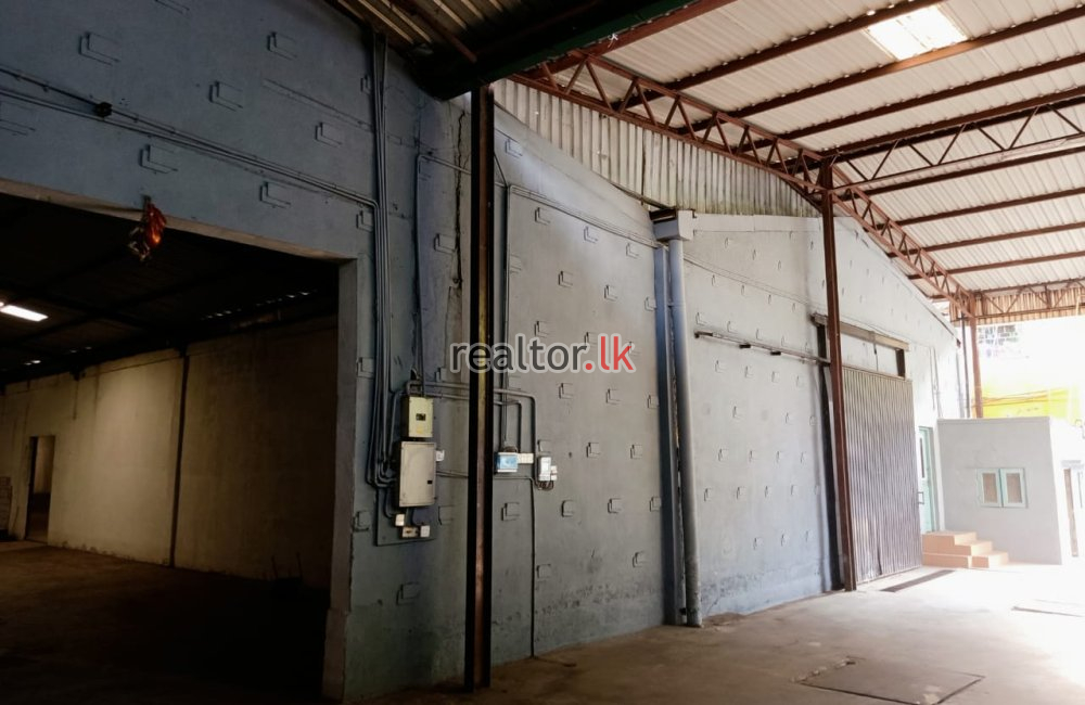 Warehouse For Sale At Jampettah Lane Colombo