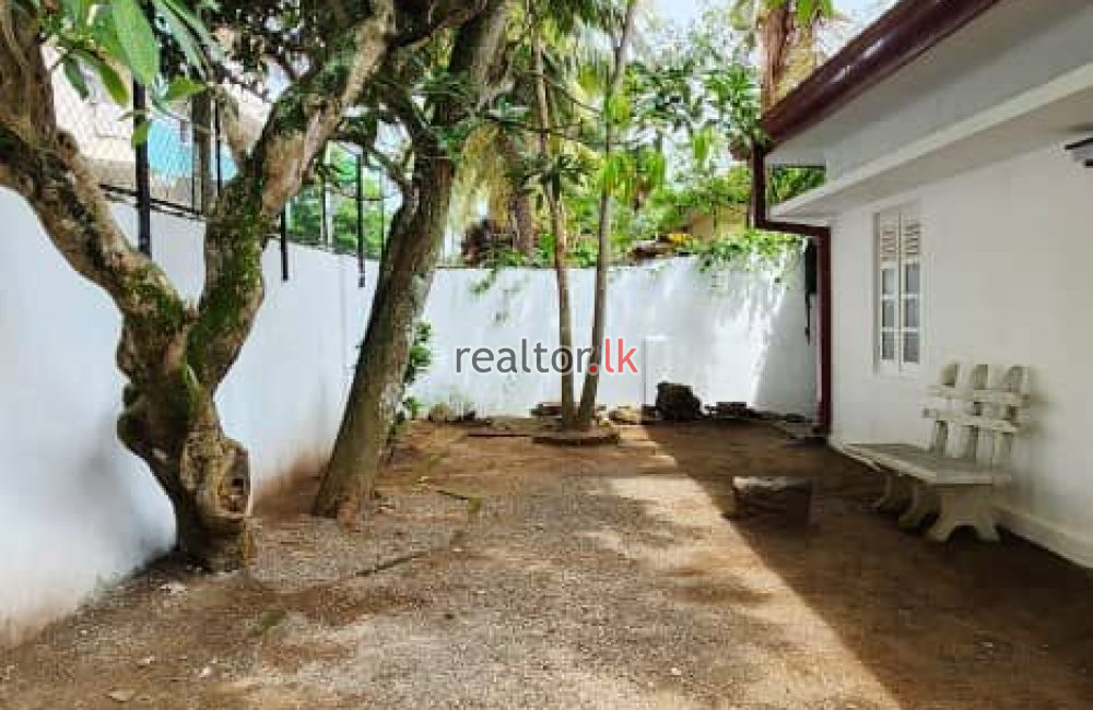 Single Storied House For Sale In Dehiwala