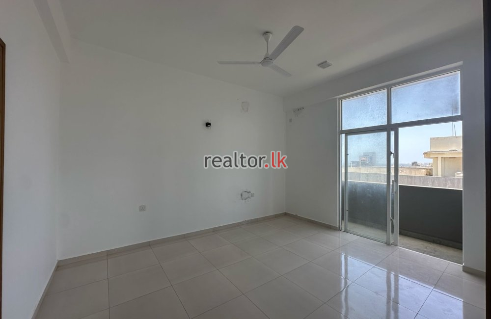 Brand New Four Bed For Sale in Colombo 06
