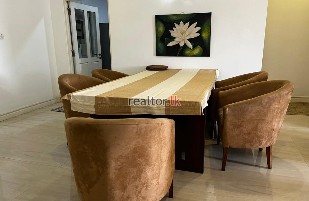 Three Bed For Rent In Victoria Park Mansions