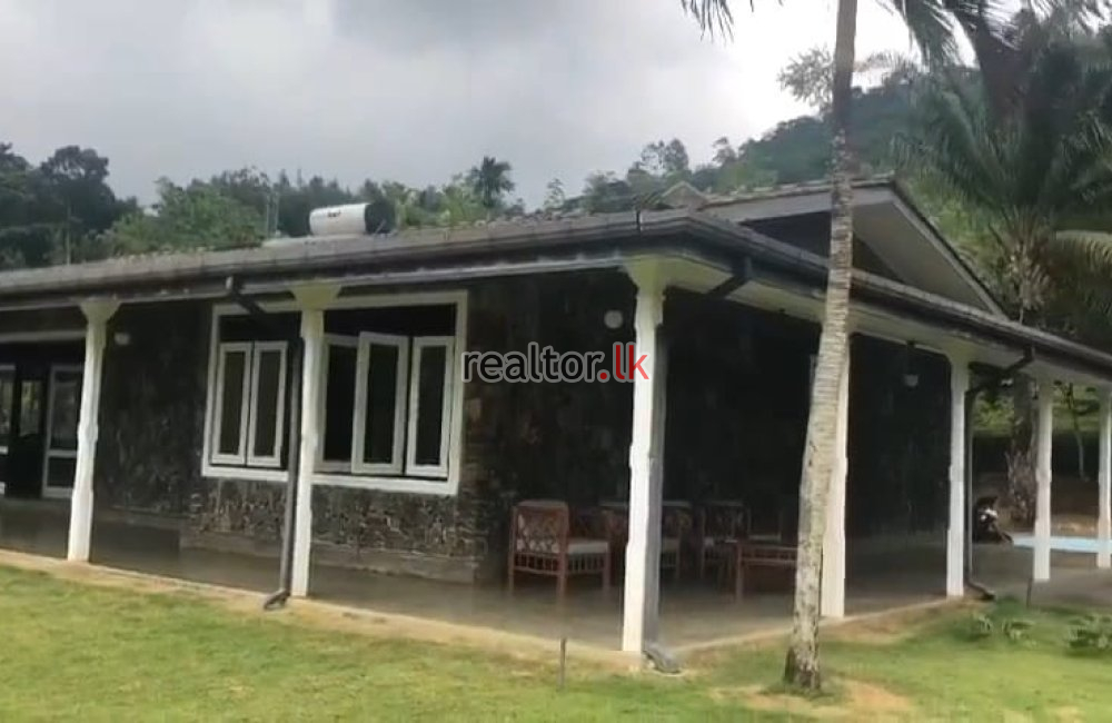 Mixed Estate For Sale In Eheliyagoda