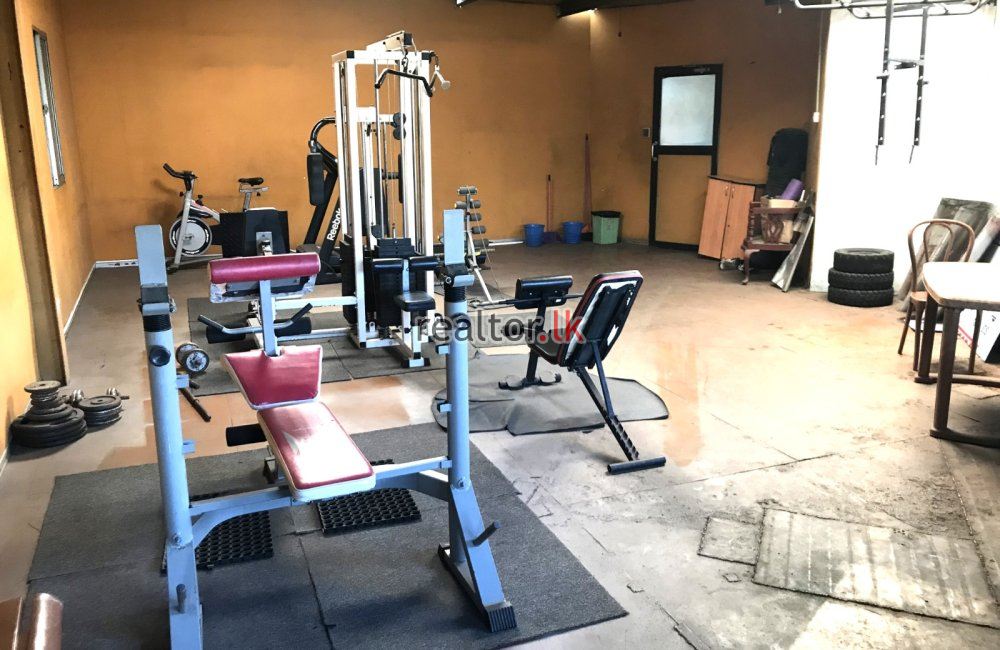 Warehouse For Sale In Hendala Wattala