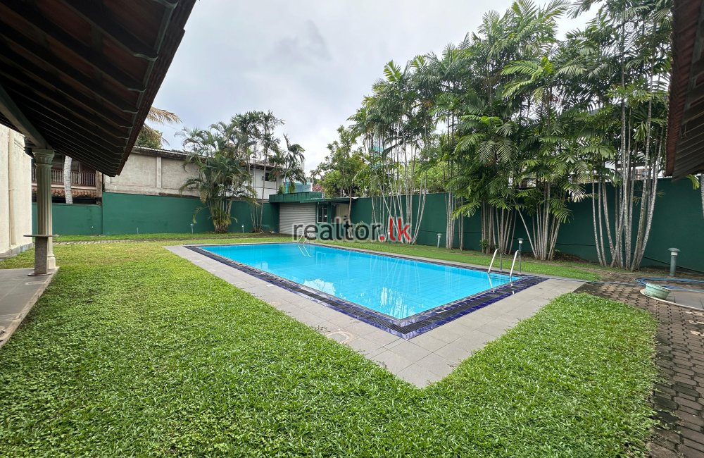 Two Storied House For Sale In Colombo 03