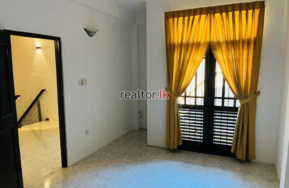 House For Rent At Wimalawatta Rd Nugegoda