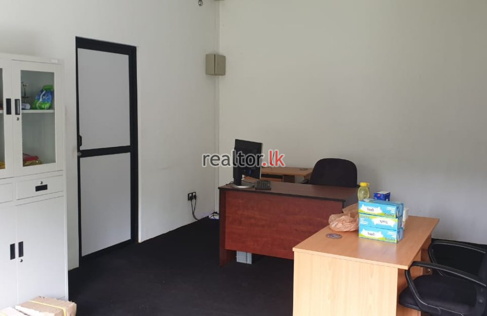 Factory For Sale In Weniwelkola Polgasowita