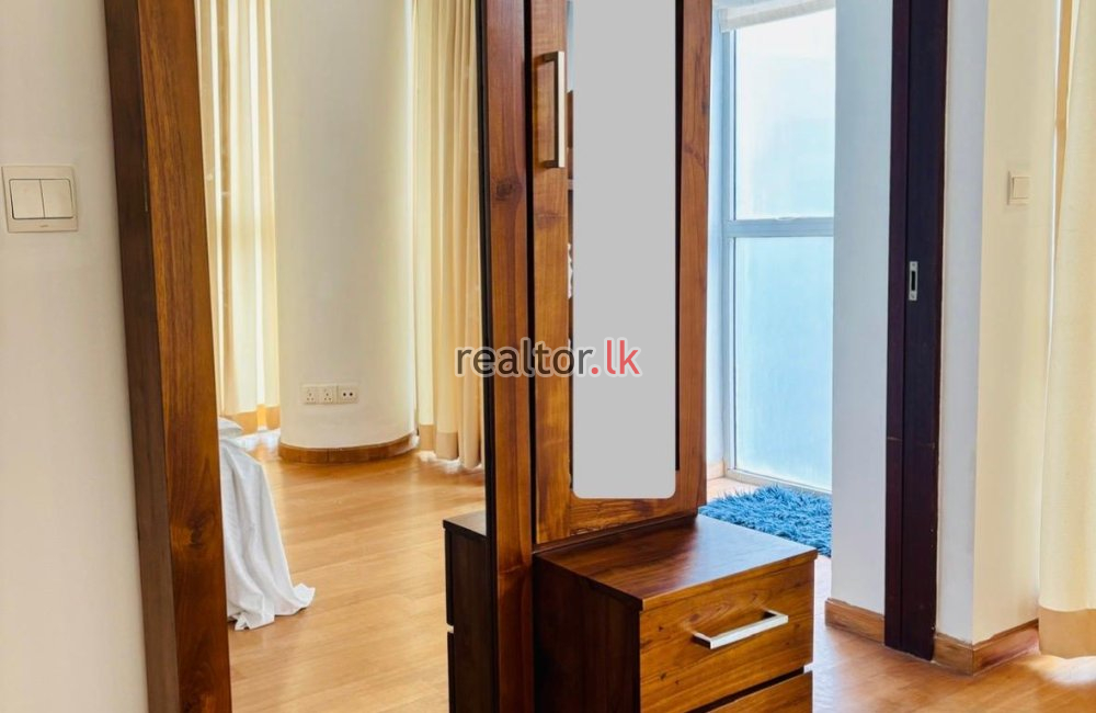 2 Bedrooms Apartment for Rent in Emperor
