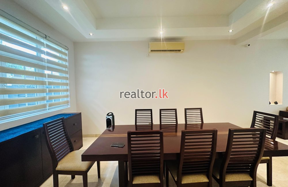 Spacious House For Rent At Colombo 04