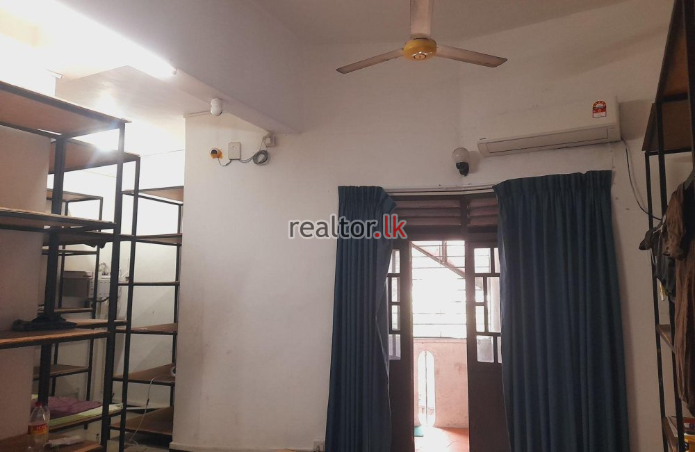 Storage Space For Rent In Sri Saranankara Road