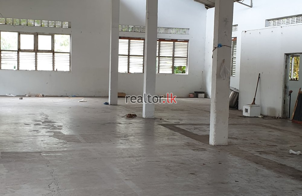 Warehouse For Rent At Temple Road Nawala