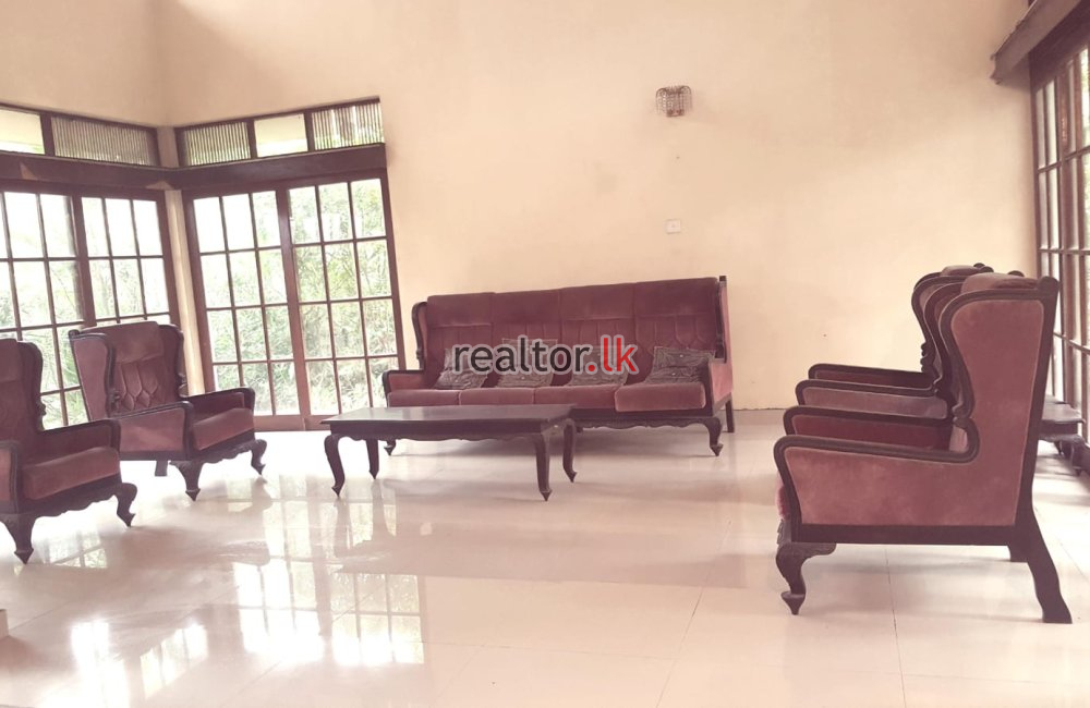 House For Sale At Kottagewatta Rd Battaramulla