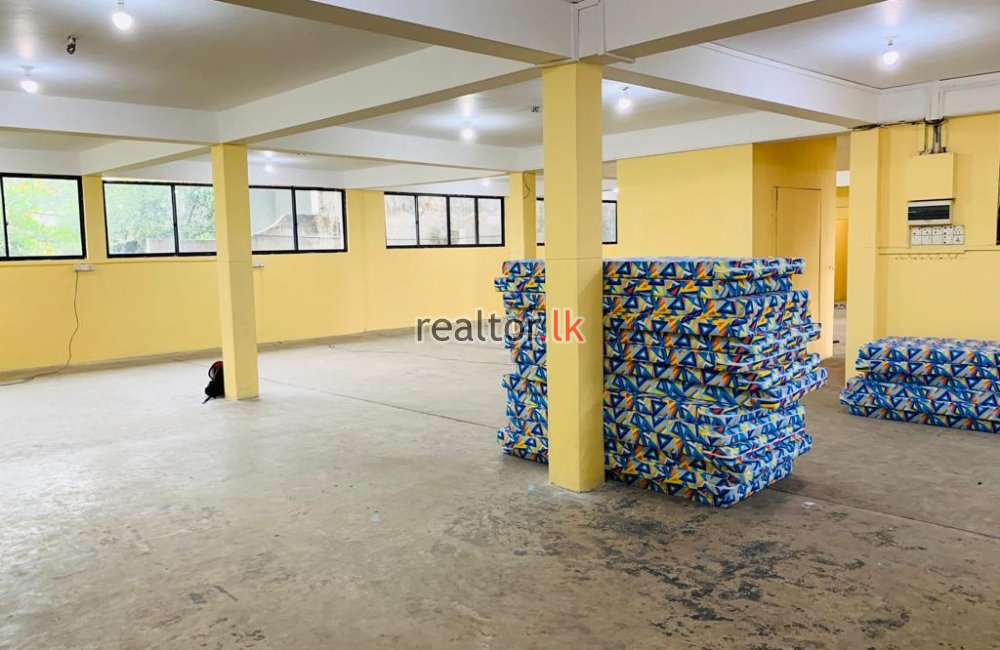 Warehouse At Sedawatta For Rent