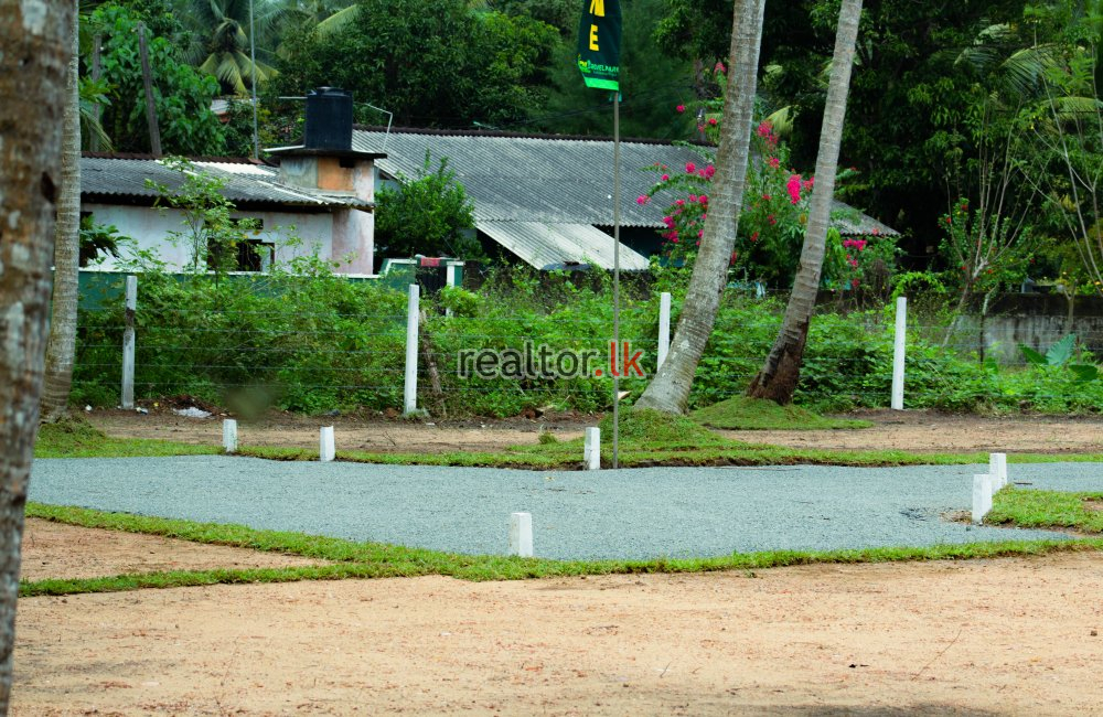 10P Land For Sale At Katukurunda