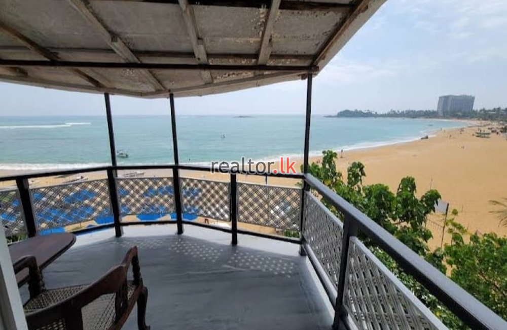 Beachfront Villa For Sale At Unawatuna