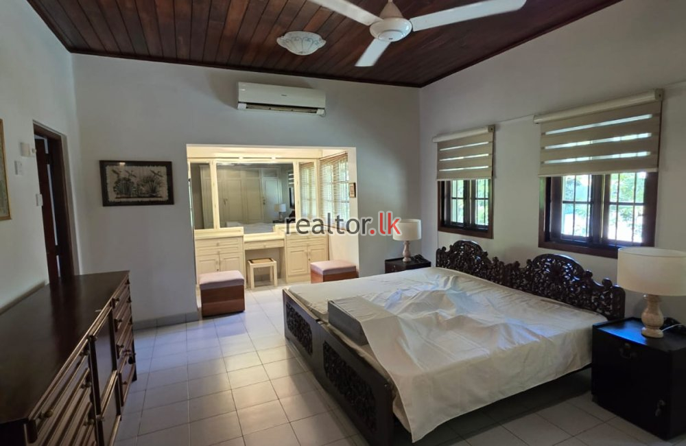 Spacious House For Rent In Colombo 05