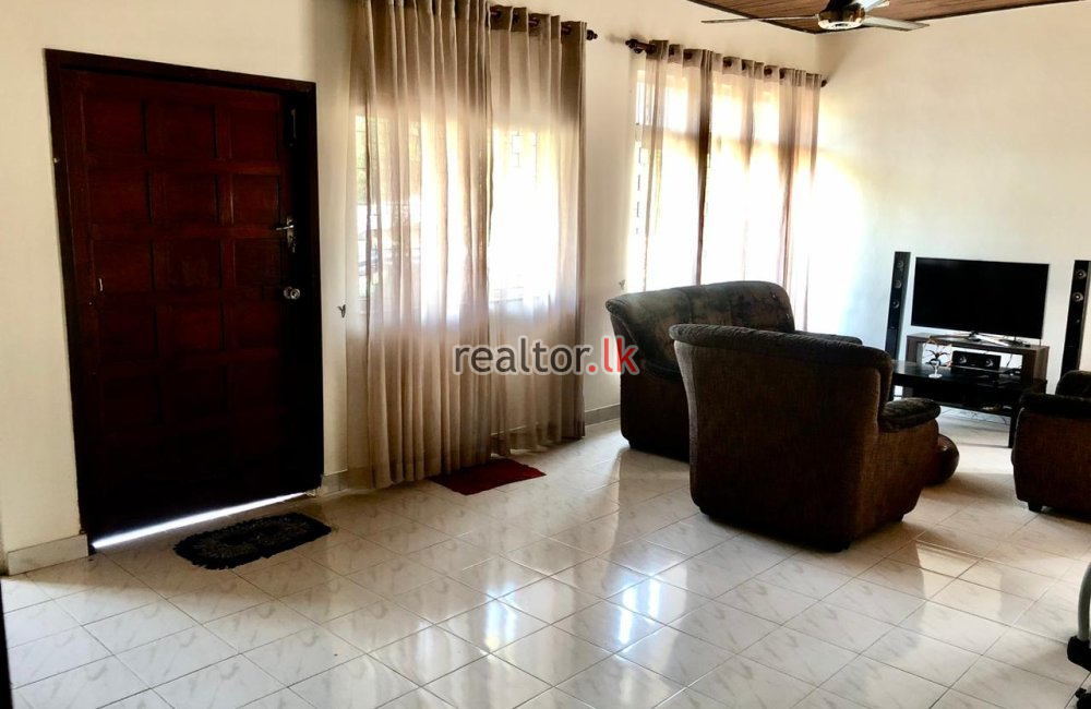 House For Sale At Wickramasinghepura Battaramulla