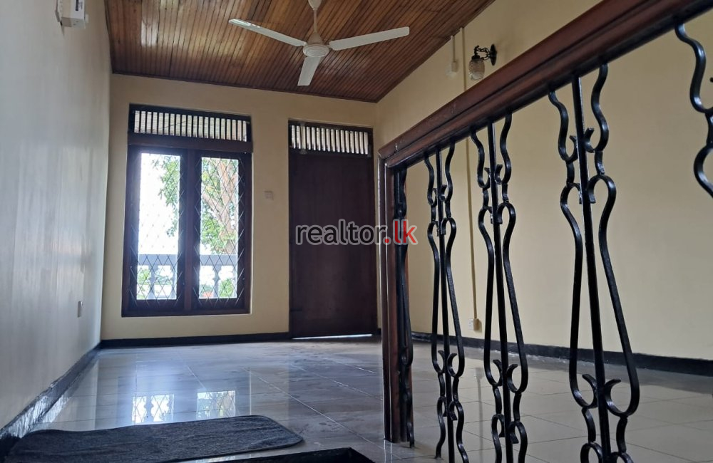 House For Rent At Nawala