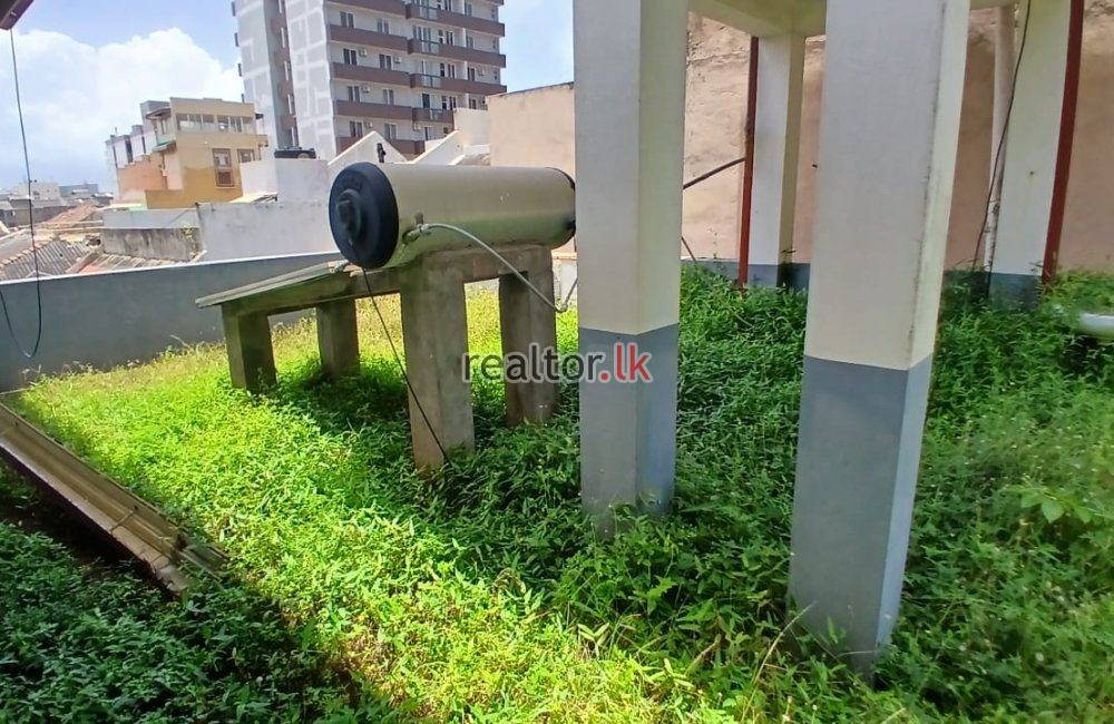 Luxury House For Sale In 10th Lane Colombo 03