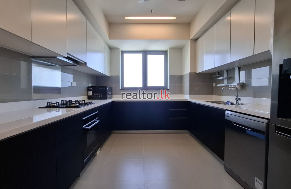 Five Bed Penthouse For Rent In Cinnamon Life