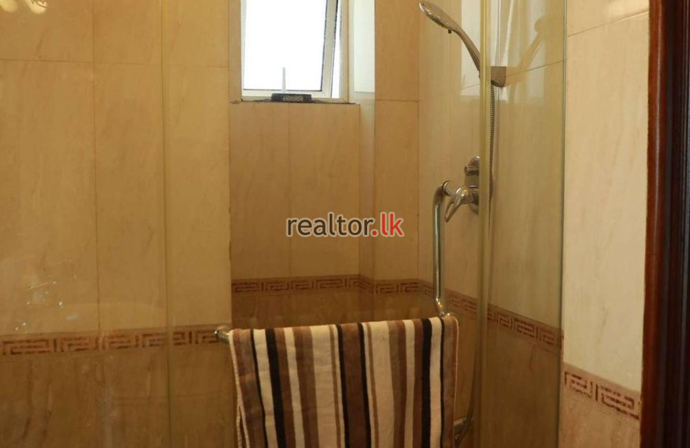 Three Bed For Sale In Marine City Apartments