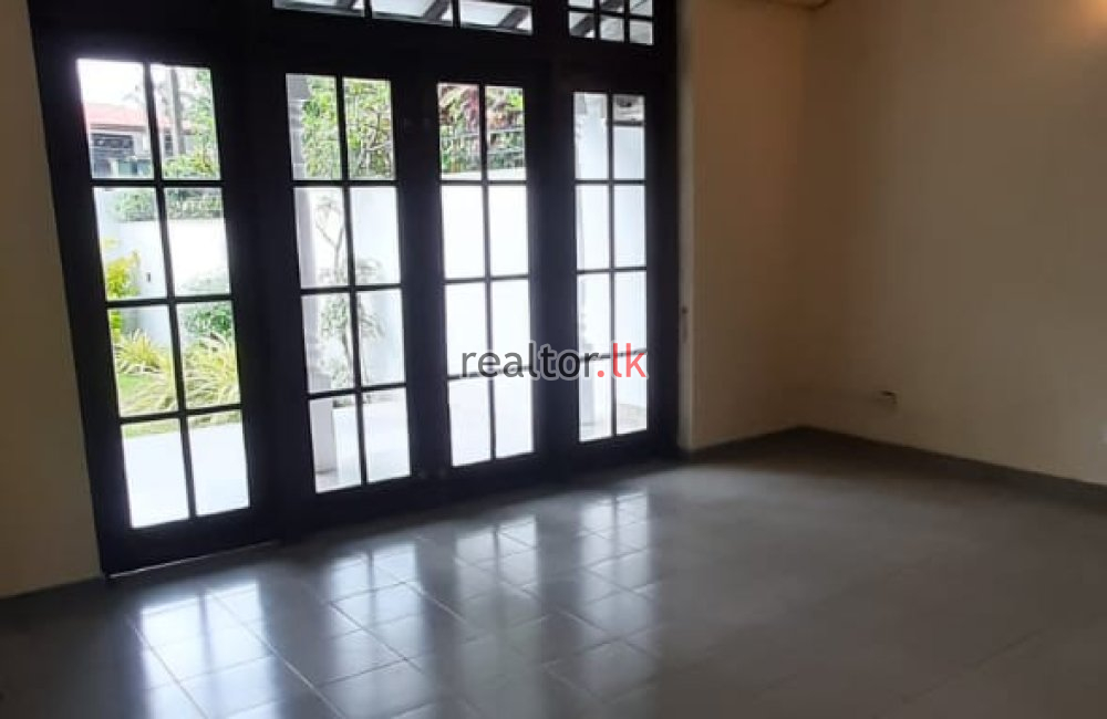 House For Rent At Akurugoda Rd Battaramulla