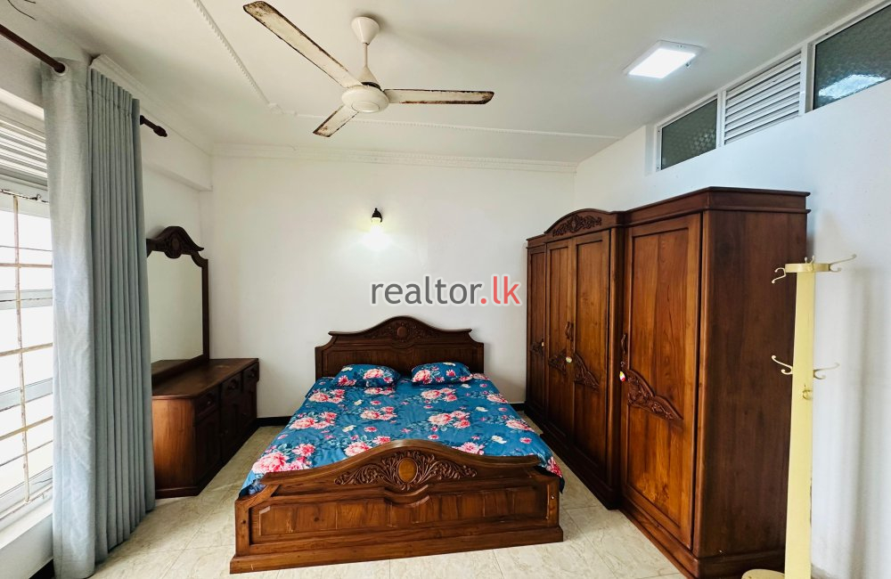 Two Storied House For Sale In Colombo 04
