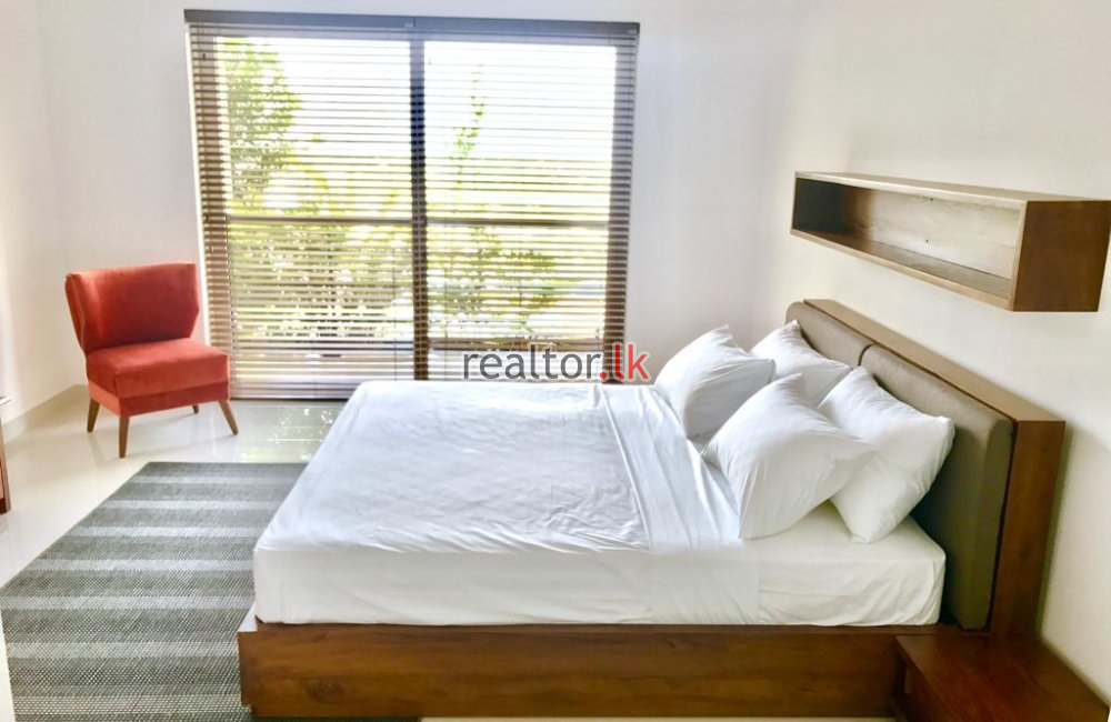 Three Bed Apartment At Clearpoint Residences