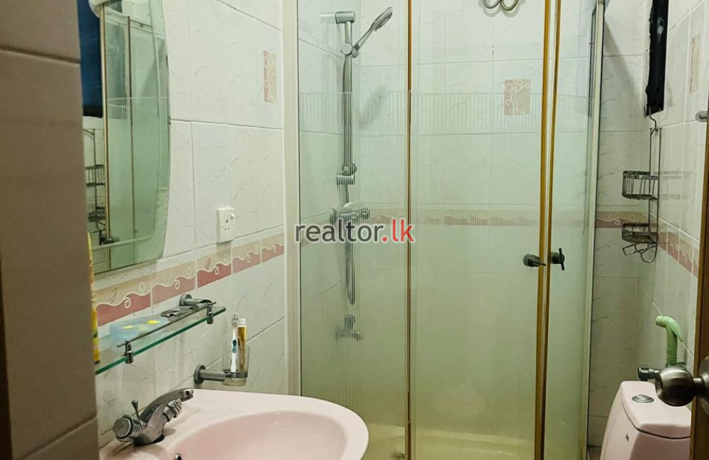 Fully Furnished Sea View Apartment for sale