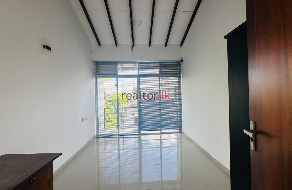 Newly Built House For Sale In Colombo 06
