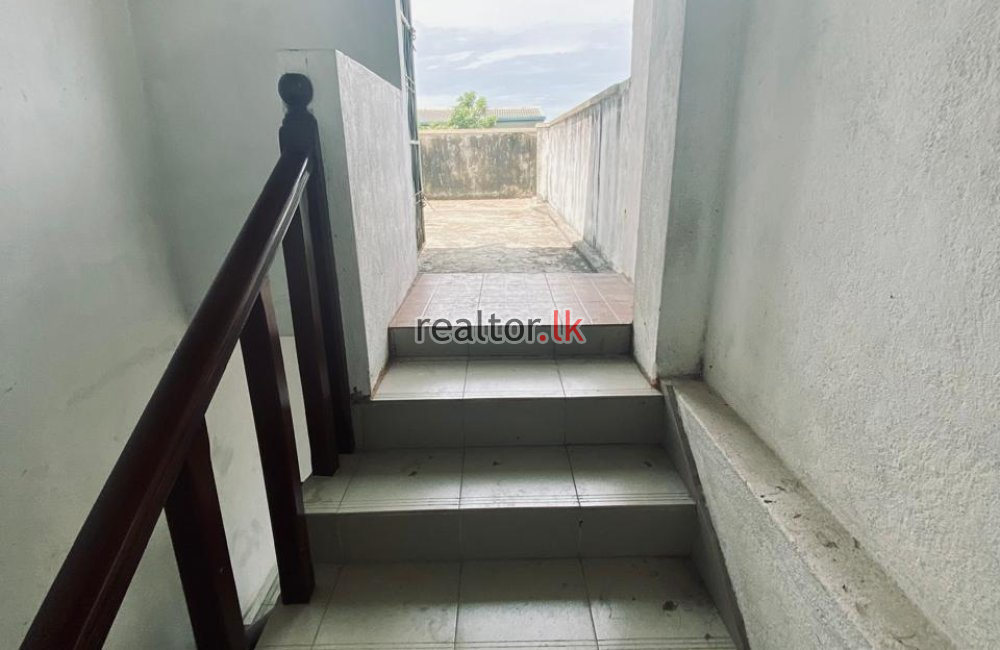 House For Sale At Sri Gunaratne Rd Mount Lavinia