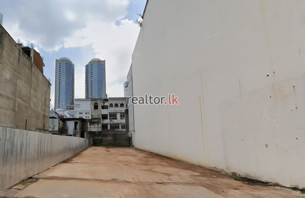Prime Commercial Land For Sale In Colombo - Fort