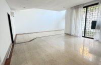 05 Bedroom Spacious House for Rent in Colombo 7