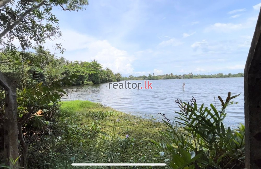 Hirana Bolgoda Lake Facing Land For Sale