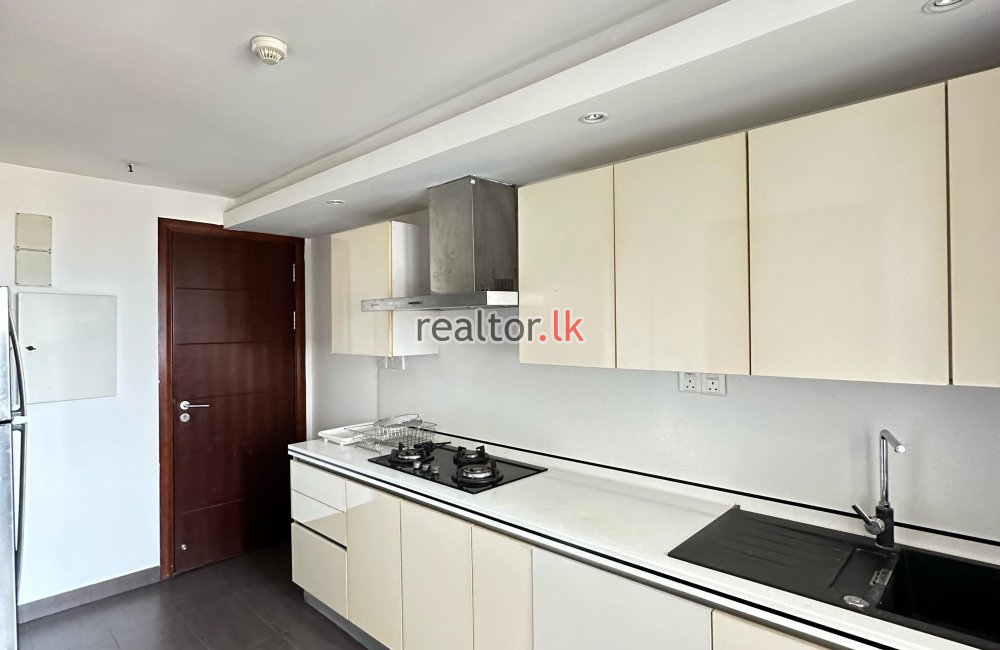 Luxury Spacious Apartment For Sale In Colombo 03