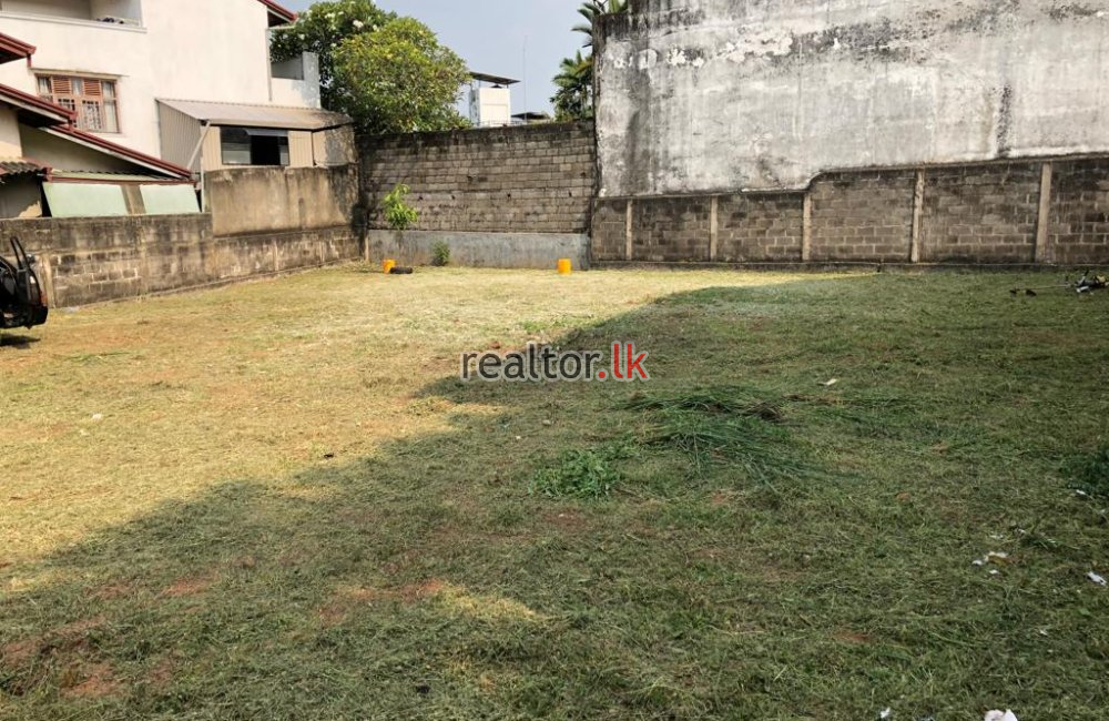 Land For Sale In 3rd Lane Senanayake Mw Nawala