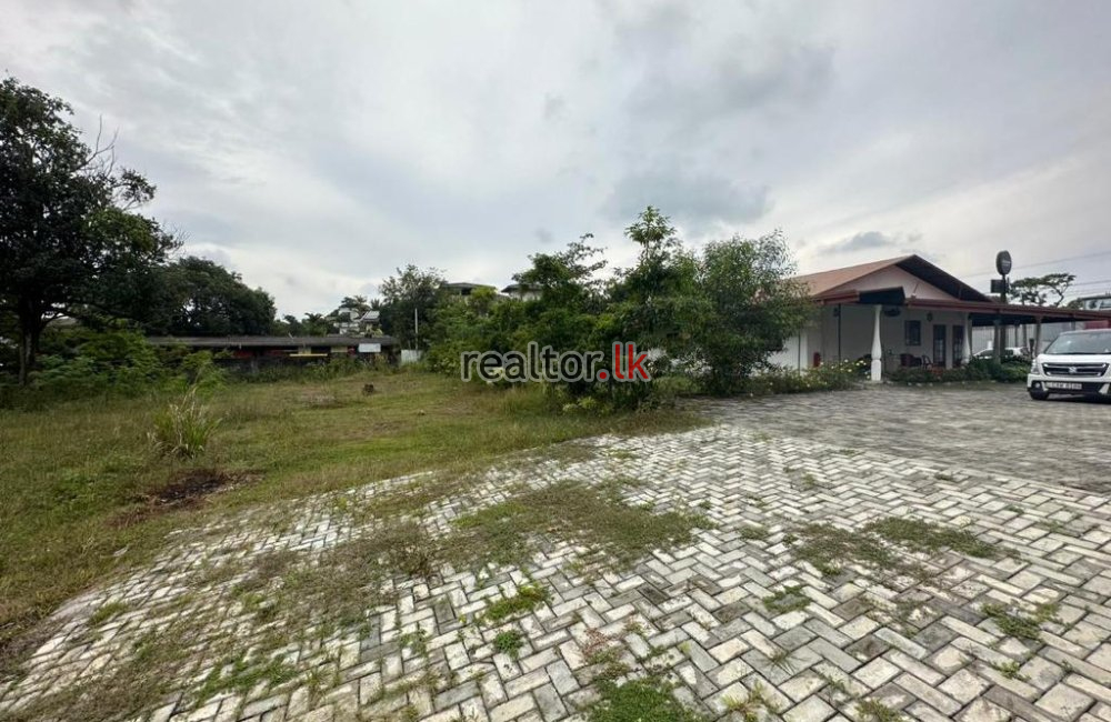 Land For Sale Facing Kottawa Road Pannipitiya