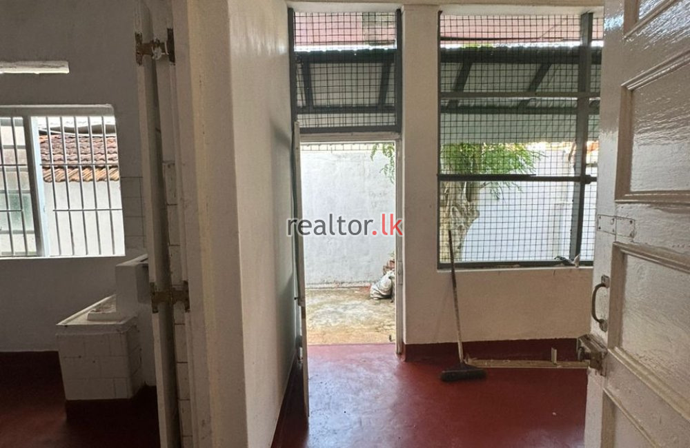 House For Rent At Gregory\'s Rd Colombo 7