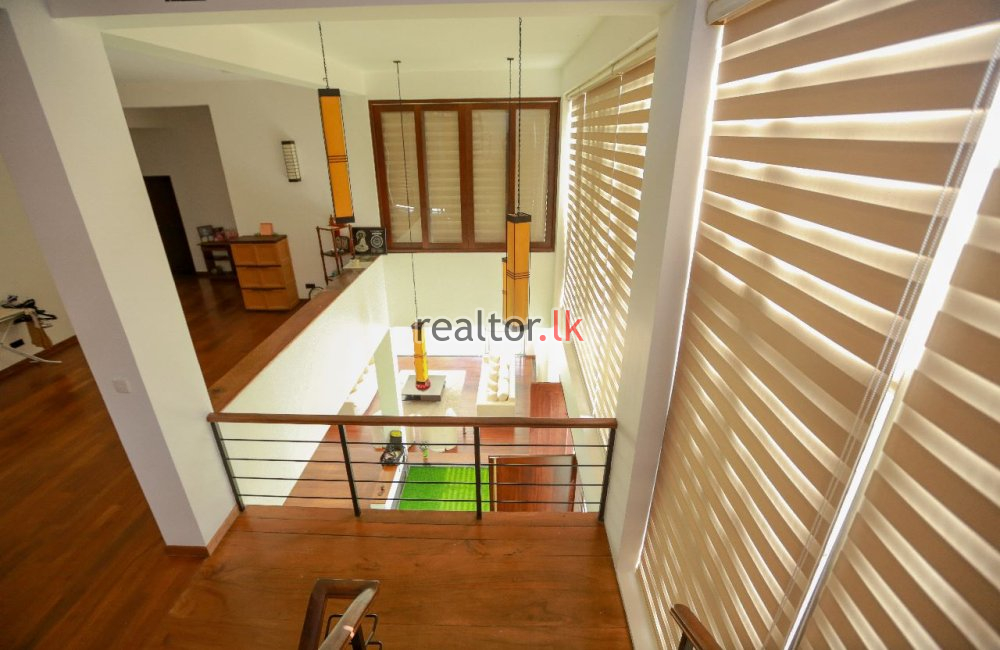 House For Sale At Stanley Thilakarathna Mawatha