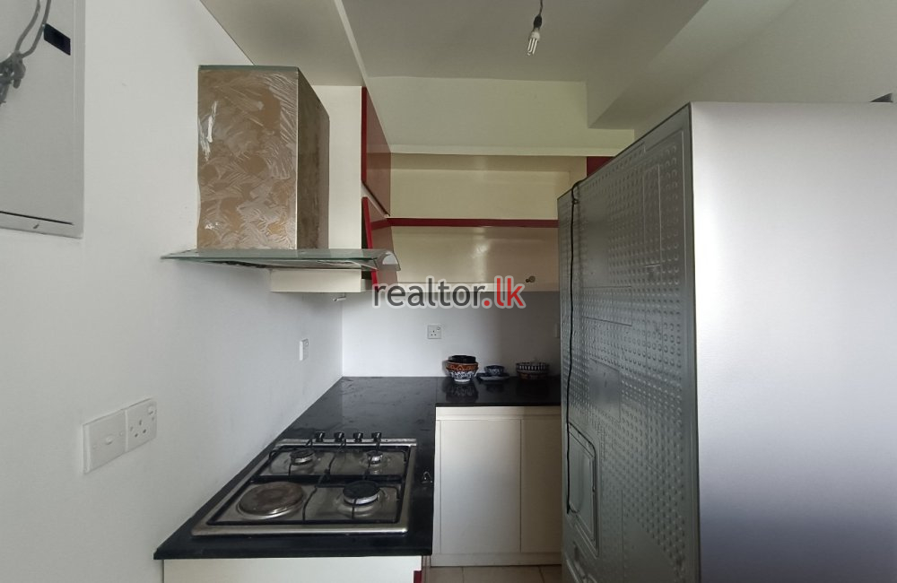 Thalawathugoda Hokandara Penthouse For Sale