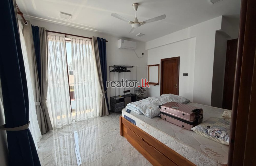 24 Bedrooms New Building for Rent