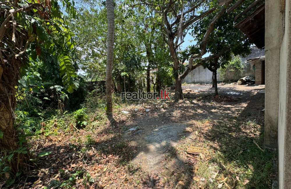 Land For Sale In Templers Road Mount Lavinia