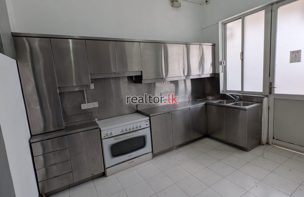House For Rent In Off Dabare Mawatha Colombo 05