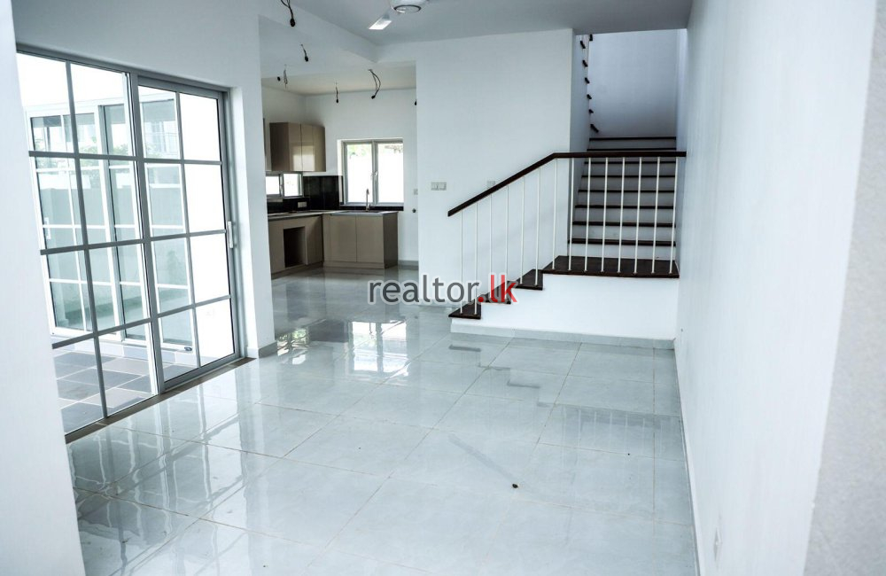 Santorini Dreams House For Sale In Negombo