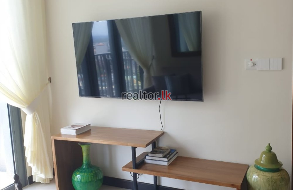 Single Bed Apartment For Rent At Tri-Zen Colombo