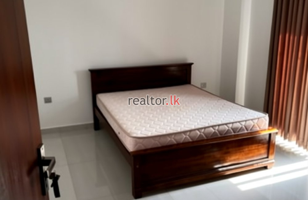 Three Bed For Rent In The Longdon Apartments