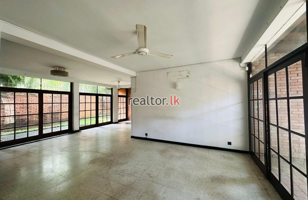 House For Rent In Colombo 5